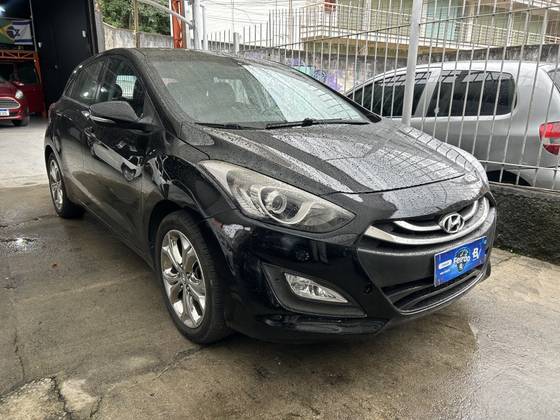 HYUNDAI I30 1.8 MPI 16V GASOLINA 4P AUTOMATICO HYUNDAI I30 1.8 MPI 16V GASOLINA 4P AUTOMATICO